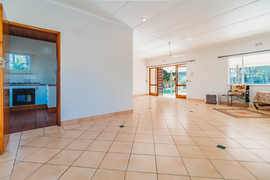 4 Bedroom Property for Sale in Heather Park Western Cape